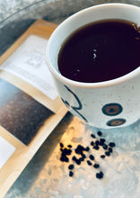 Load image into Gallery viewer, Tea + Light & Sweet Honey