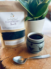 Load image into Gallery viewer, Tea + Light & Sweet Honey